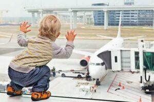 Documentos para Viajar con Niños en Sky Airline